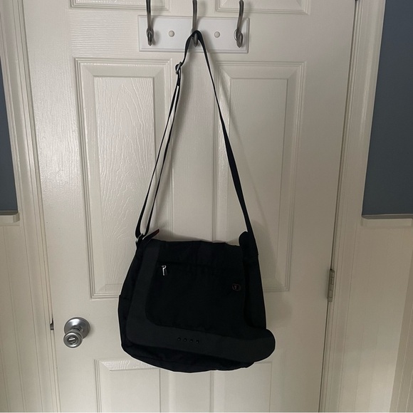 TUMI T-TECH MESSENGER Bag With Shoulder Strap LAPTOP Work Bag Black 5114D - Picture 14 of 14